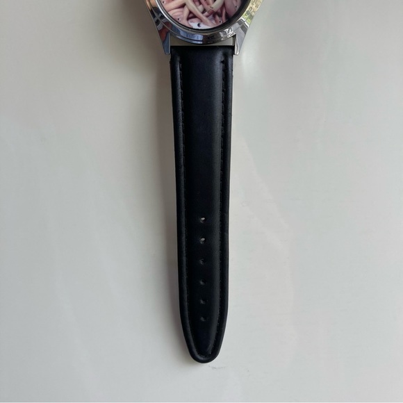 The L Word wrist watch tv series lesbian bisexual tv show​ - Picture 9 of 13